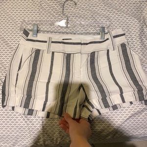 Express Shorts